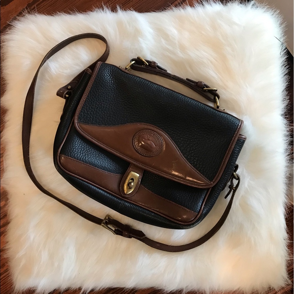 EUC! Dooney and Bourke vintage navy/black/brown
